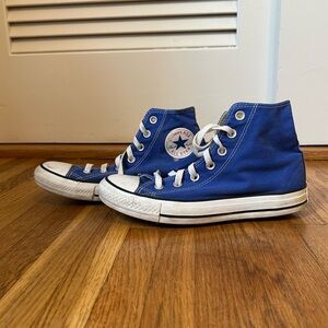 Blue Converse!